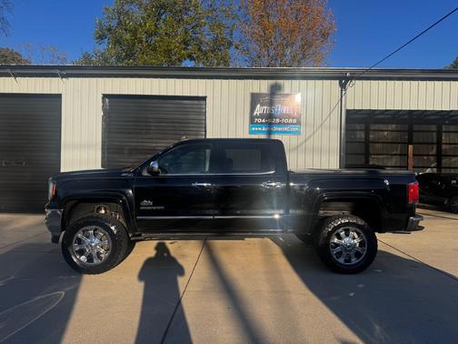 2017 GMC Sierra 1500 SLT