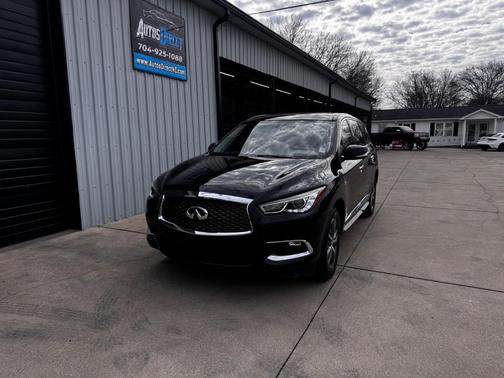 2018 INFINITI QX60 Base