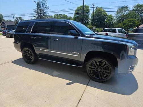 2020 GMC Yukon SLT