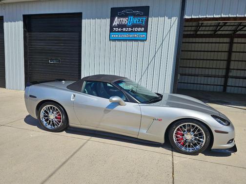 2005 Chevrolet Corvette Base