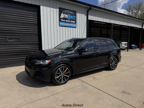 Mythos Black Metallic 2022 Audi SQ7 4.0T Prestige