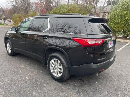 2020 Chevrolet Traverse LT Cloth