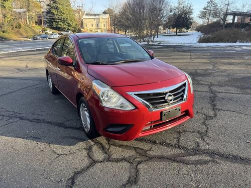 2015 Nissan Versa 1.6 SV