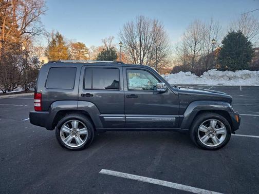 2011 Jeep Liberty Sport