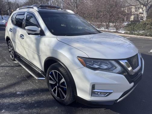 2017 Nissan Rogue SL