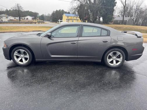 2014 Dodge Charger SE
