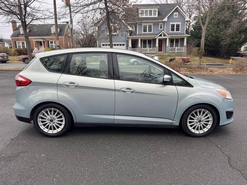 2013 Ford C-Max Hybrid SE
