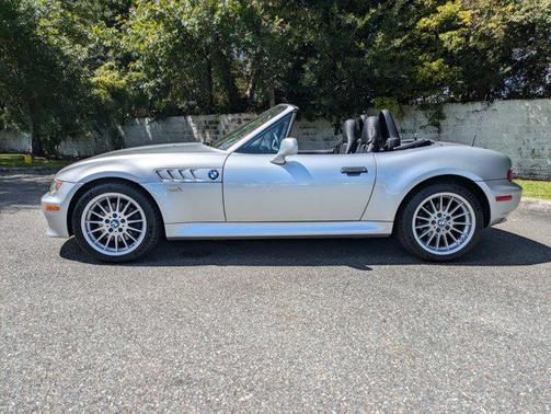 2001 BMW Z3 3.0i