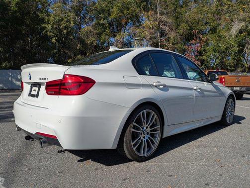 2016 BMW 340 340i
