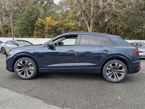 2026 Audi Q8 55 Premium Plus