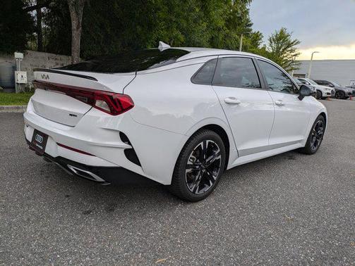 2024 Kia K5 GT-Line