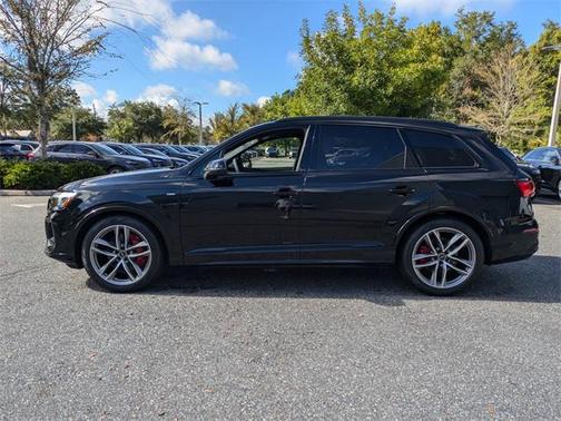 2026 Audi Q7 55 Prestige