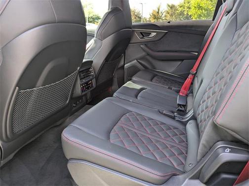 2026 Audi Q7 55 Prestige