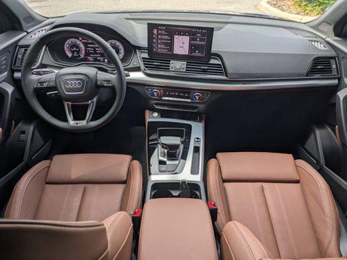 2025 Audi Q5 45 S line Premium Plus
