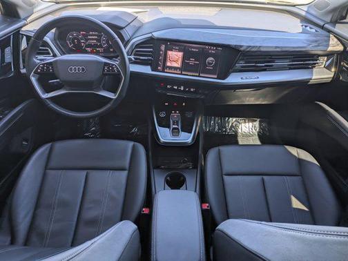 2024 Audi Q4 e-tron Premium 55 quattro