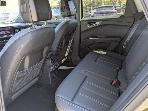 2024 Audi Q4 e-tron Premium 55 quattro