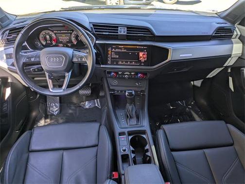 2024 Audi Q3 45 S line Premium Plus