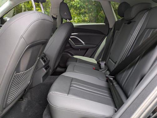 2025 Audi Q5 Premium