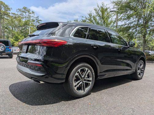 2025 Audi Q5 Premium