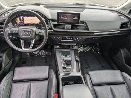 2019 Audi Q5 45 Premium