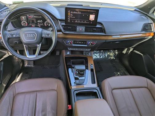 2022 Audi Q5 45 S line Premium Plus