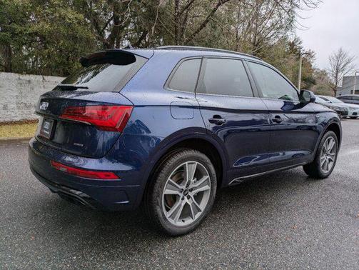 2025 Audi Q5 45 S line Premium