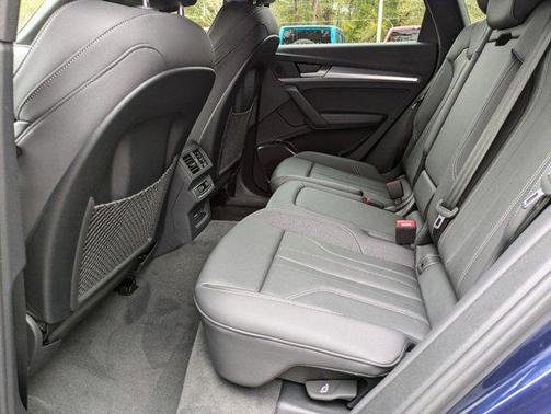 2025 Audi Q5 45 S line Premium