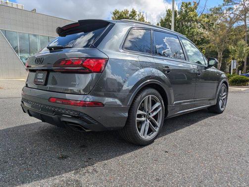 2026 Audi Q7 55 Prestige