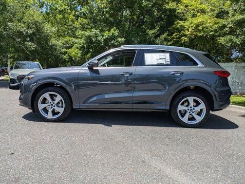 2025 Audi Q5 Premium Plus