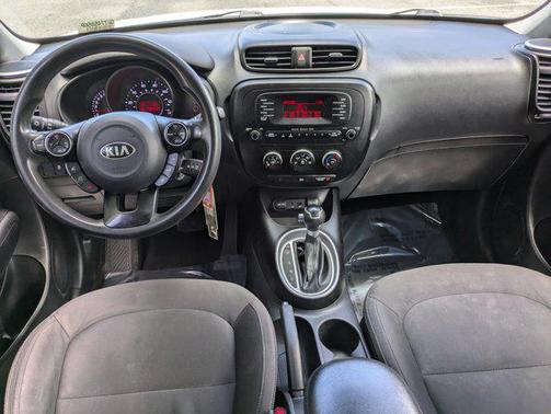2014 Kia Soul Base