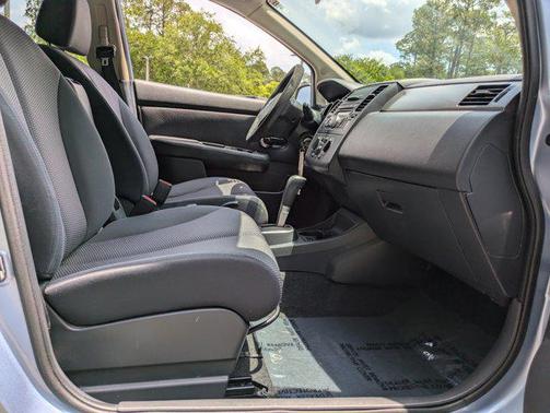 2009 Nissan Versa 1.8 SL