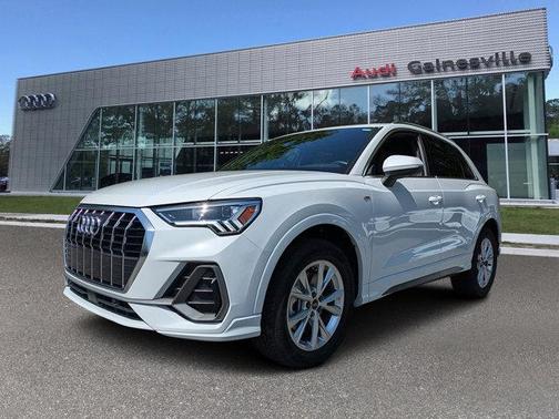 2023 Audi Q3 45 S line Premium Plus