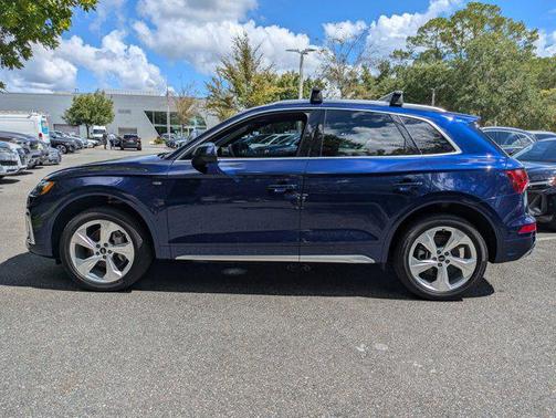 2023 Audi Q5 45 S line Premium Plus