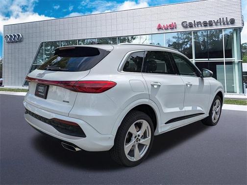 2025 Audi Q5 Premium Plus TFSI quattro S tronic