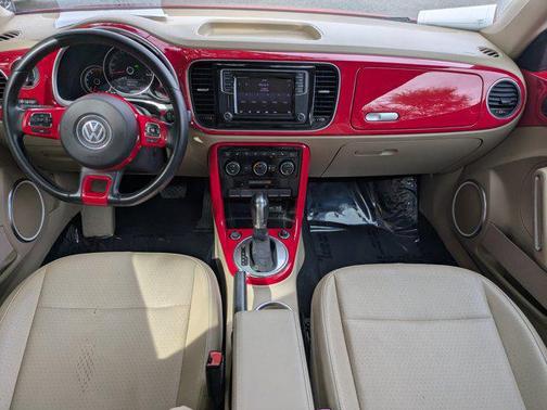 2018 Volkswagen Beetle 2.0T SE