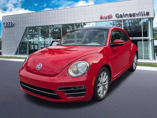 2018 Volkswagen Beetle 2.0T SE