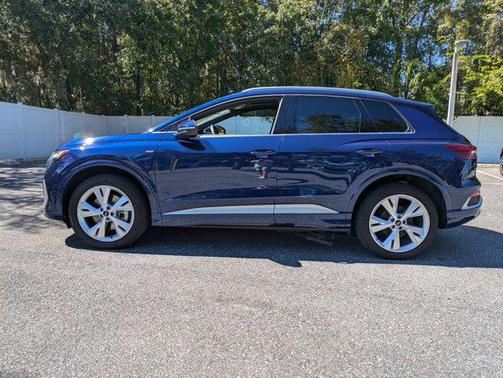 2023 Audi Q4 e-tron Premium Plus 50 quattro