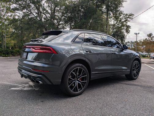 2022 Audi SQ8 4.0T Premium Plus
