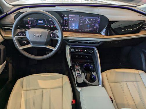 2025 Audi Q5 Premium