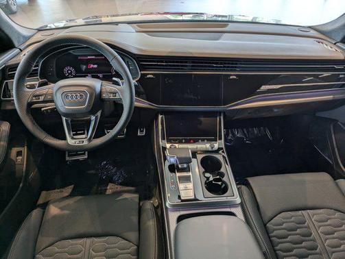 2025 Audi RS Q8 4.0T