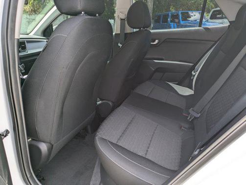 2022 Kia Rio LX