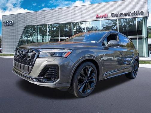 2026 Audi Q7 55 Premium Plus