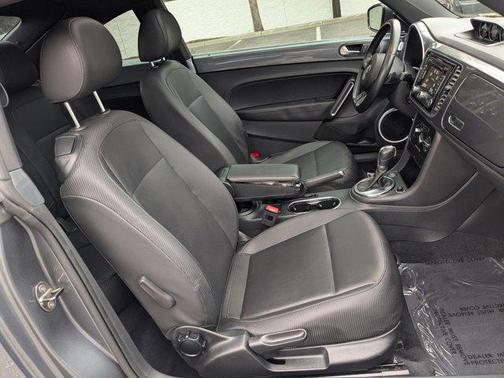 2013 Volkswagen Beetle 2.0L TDI