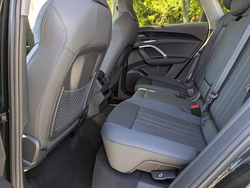 2025 Audi Q5 Premium Plus TFSI quattro S tronic