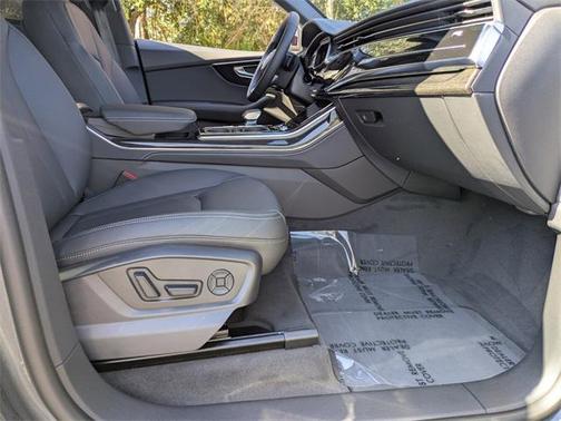 2026 Audi Q8 55 Premium Plus