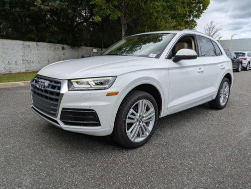 2018 Audi Q5 2.0T Premium Plus
