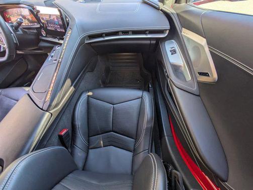 2022 Chevrolet Corvette Stingray w/2LT