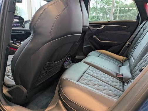 2026 Audi A6 Prestige quattro S tronic