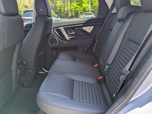 2024 Land Rover Discovery Sport Core S