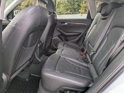 2016 Audi Q5 2.0T Premium Plus